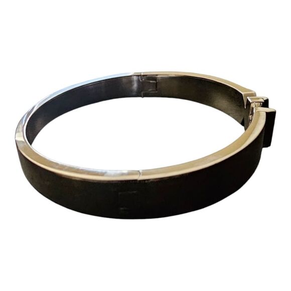 MICHAEL KORS Platinum-Plated Brass Pave' Logo Bangle - Picture 4 of 6